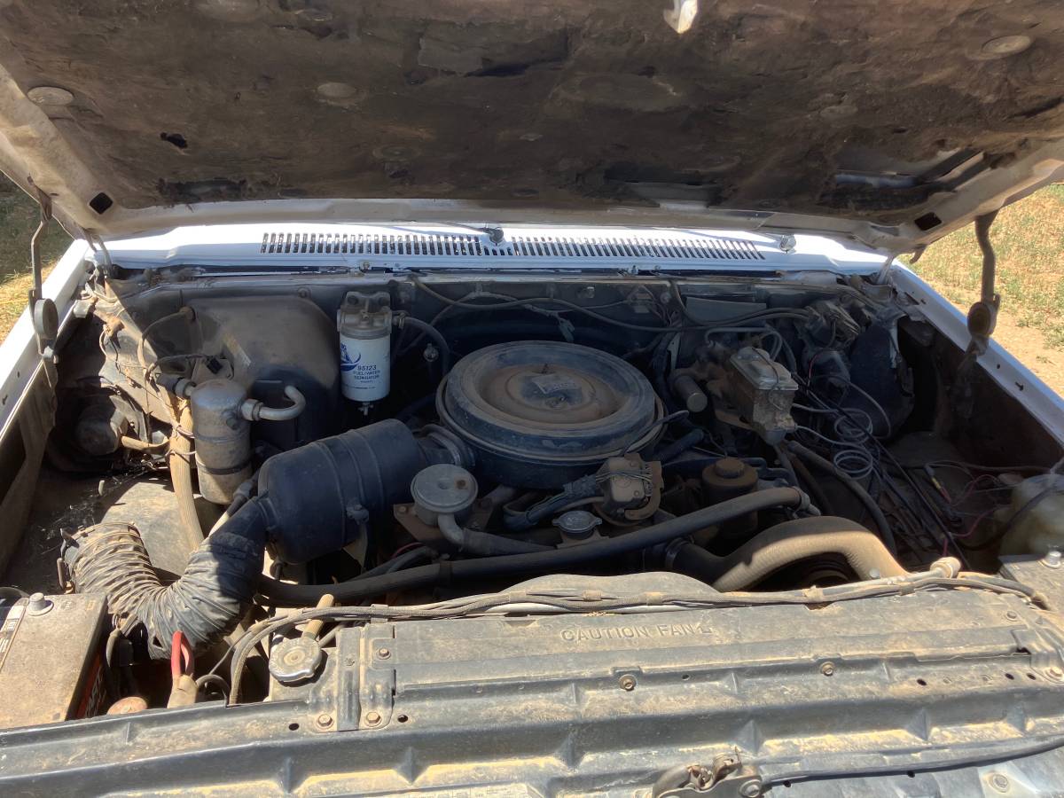 Gmc-jimmy-diesel-1983-3