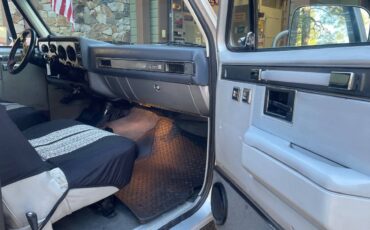 Gmc-jimmy-sierra-classic-1981-silver-12