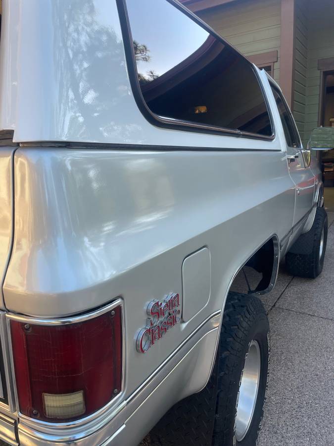 Gmc-jimmy-sierra-classic-1981-silver-5