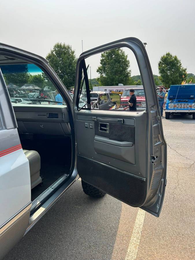Gmc-jimmy-sle-4x4-1990-silver-10
