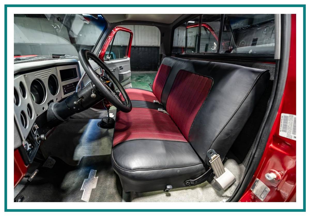 Gmc-k10-1976-silver-14