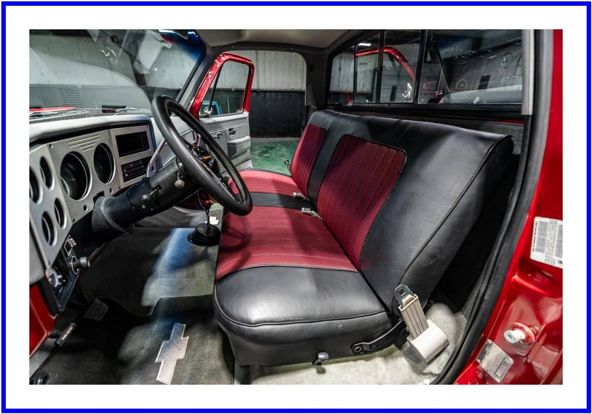 Gmc-k10-1976-silver-30