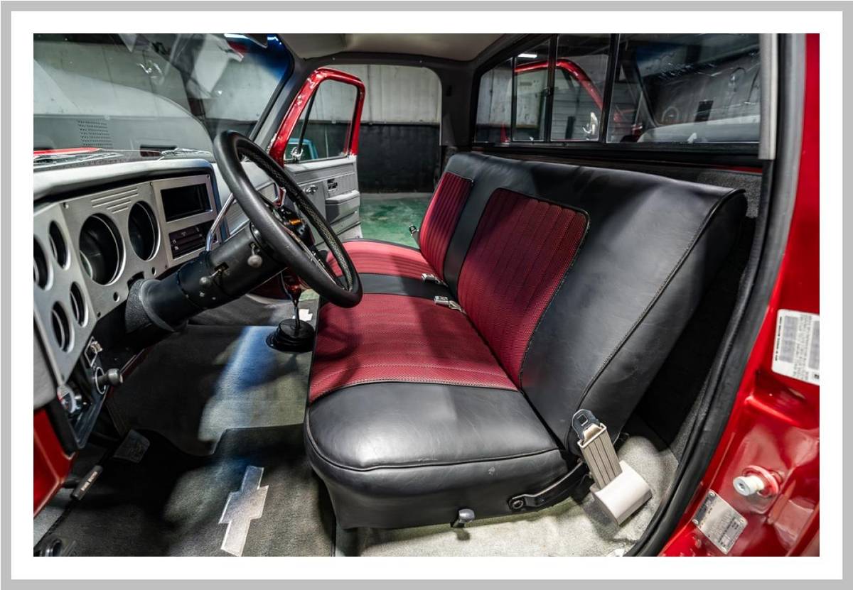 Gmc-k10-1976-silver-34