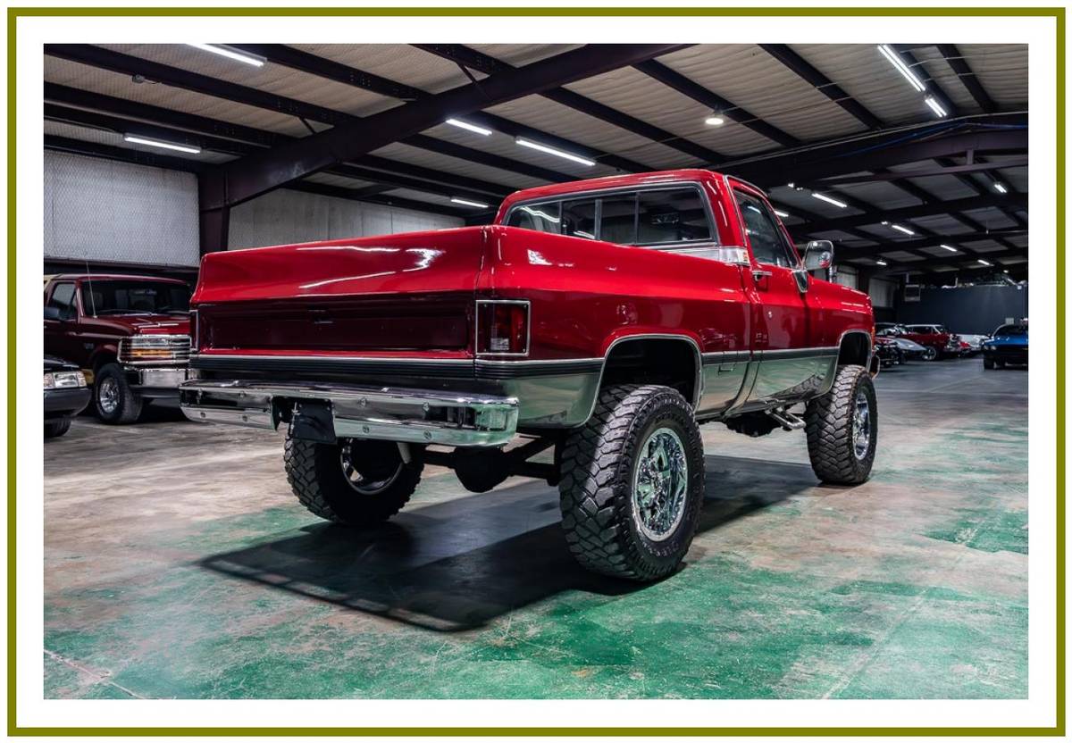 Gmc-k10-1976-silver-40