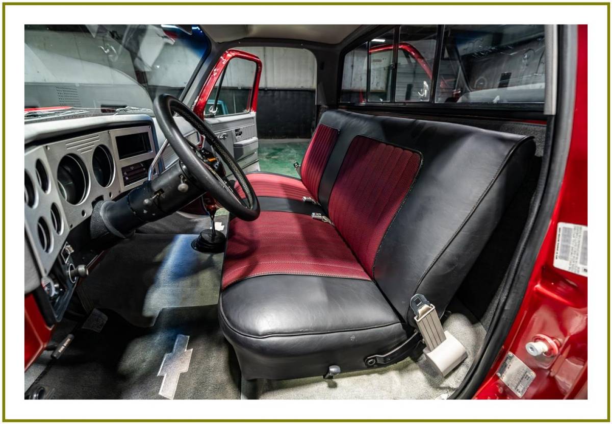 Gmc-k10-1976-silver-6