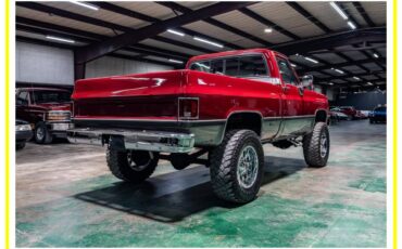 Gmc-k10-1976-silver-9