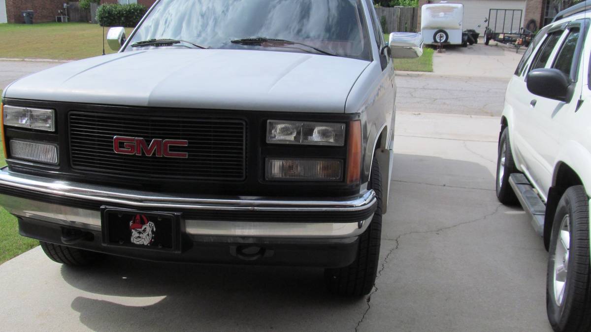 Gmc-searria-1991-grey
