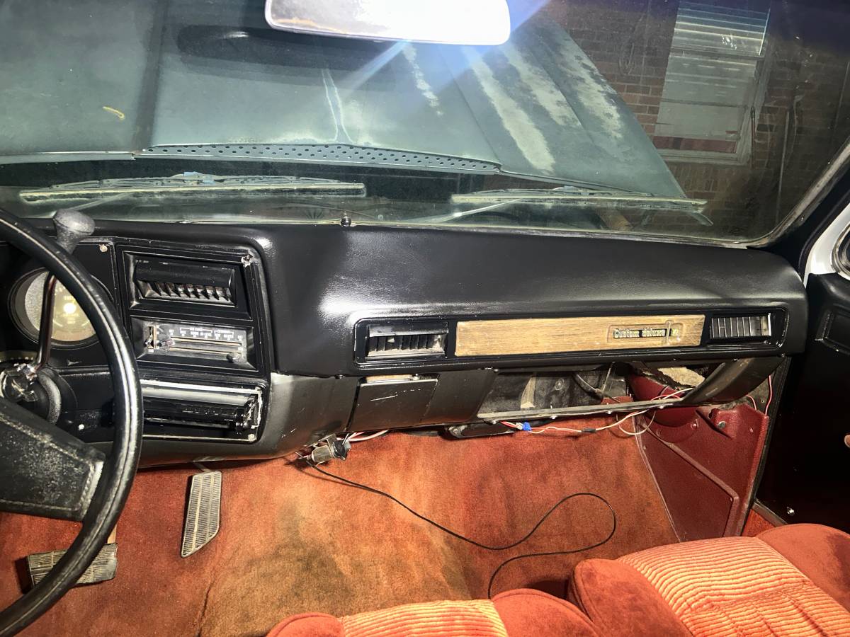 Gmc-sierra-1500-1979-3