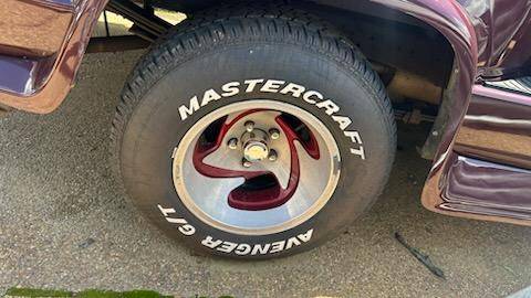 Gmc-sierra-1500-1995-custom-4