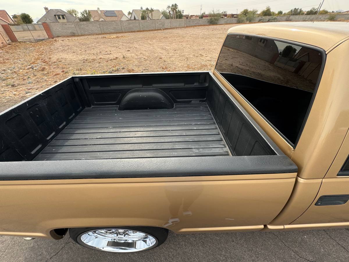 Gmc-sierra-1500-1995-custom-5