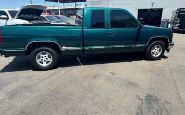 Gmc-sierra-1500-1995-green-8