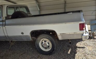 Gmc-sierra-1976-silver-6