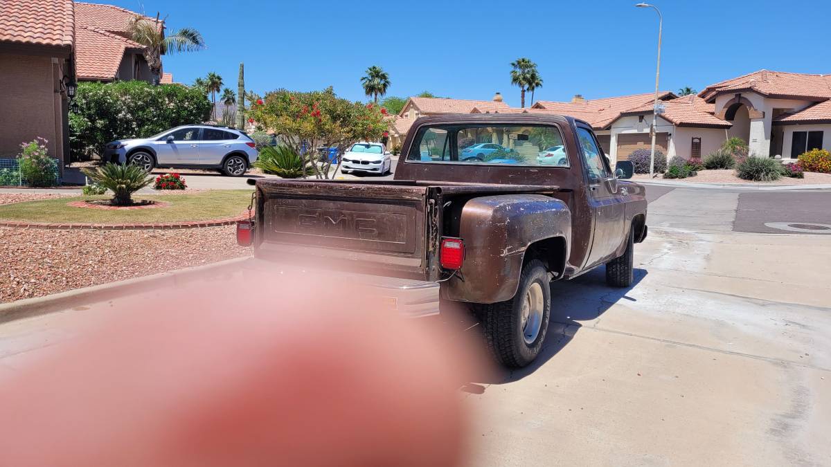 Gmc-sierra-1979-brown-2