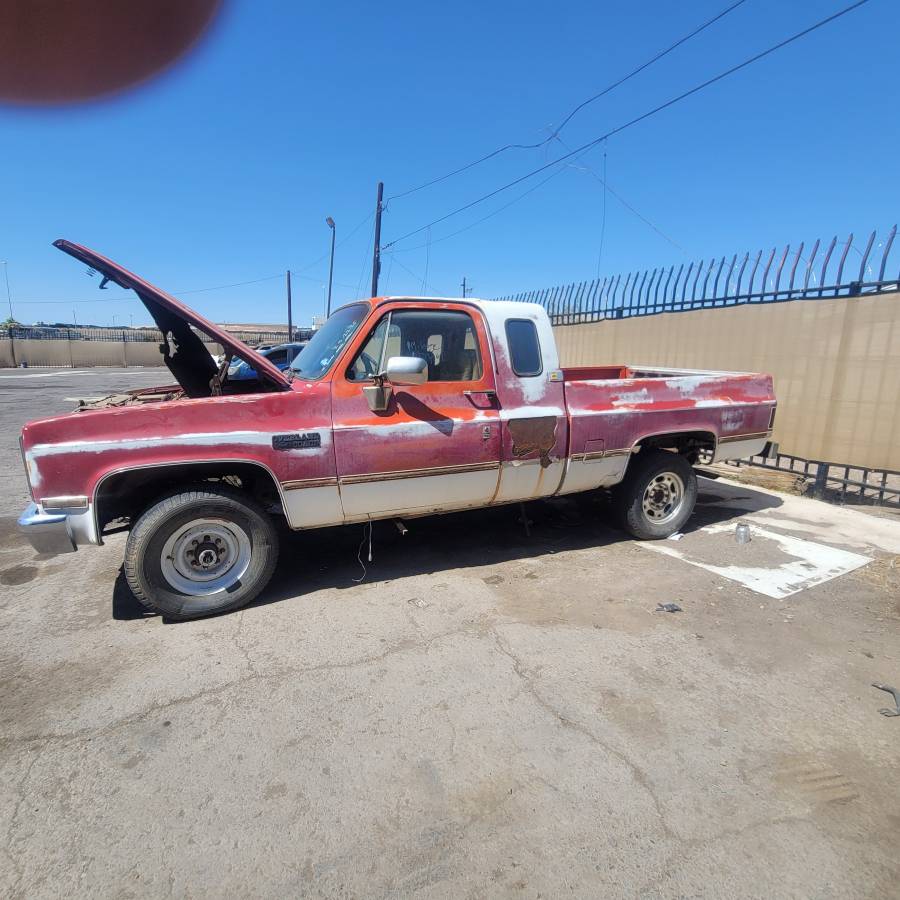 Gmc-sierra-2500-diesel-1985-red-1