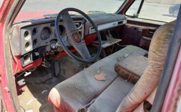 Gmc-sierra-2500-diesel-1985-red-6