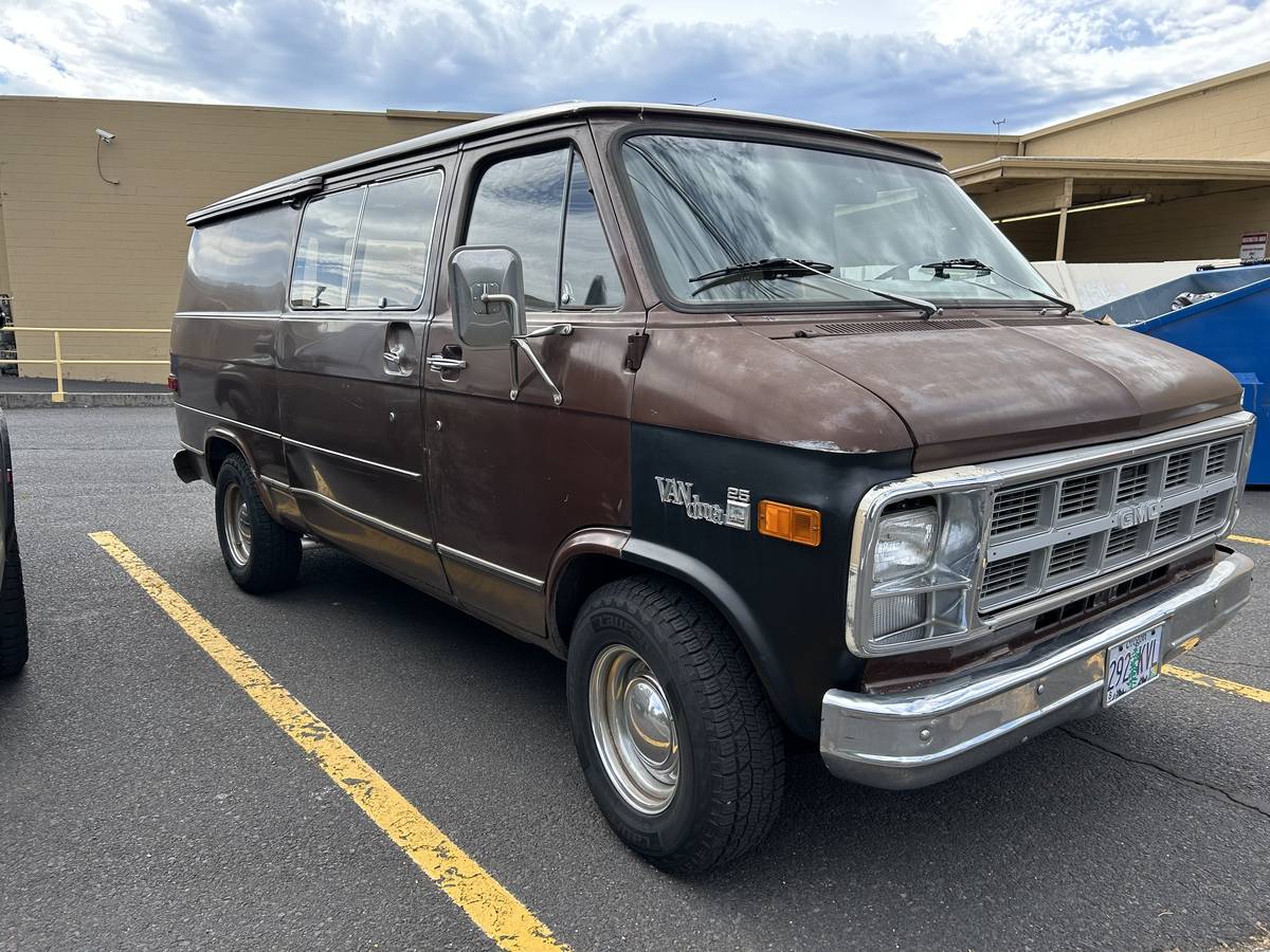 Gmc-vandura-1979-brown-3