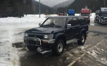 Hilux-surf-diesel-1993-blue