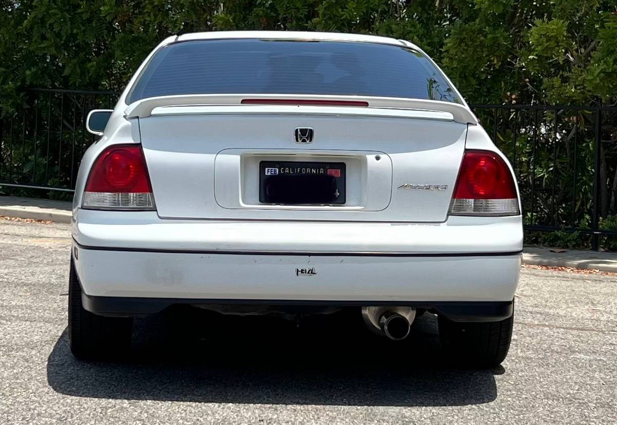 Honda-1994-white-11