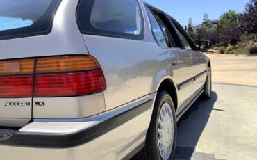 Honda-Accord-1993-Wagon-11
