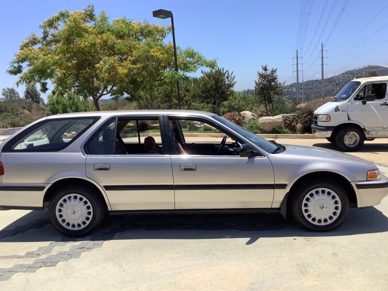 Honda-Accord-1993-Wagon-4