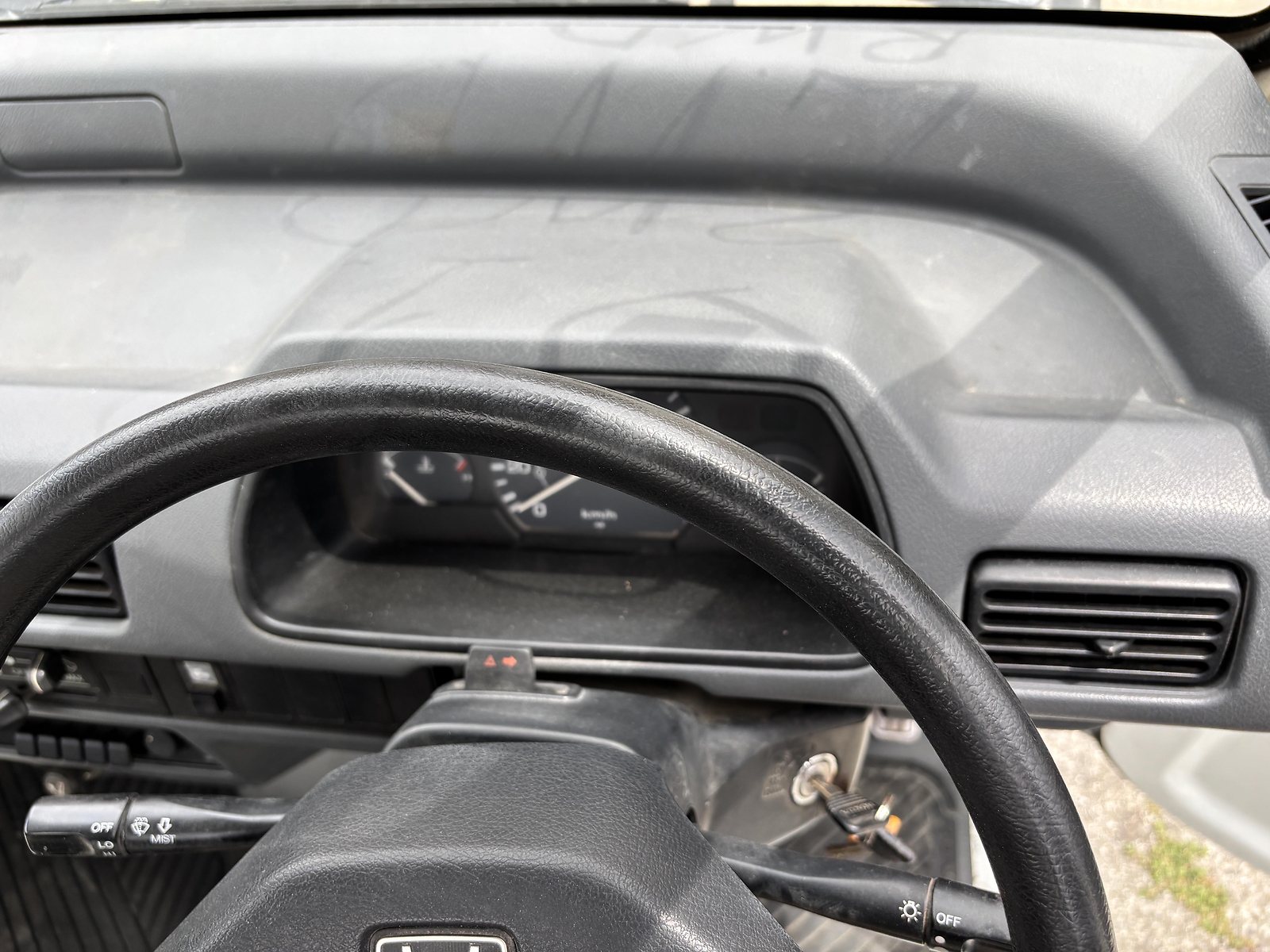 Honda-Acty-1993-Truck-26