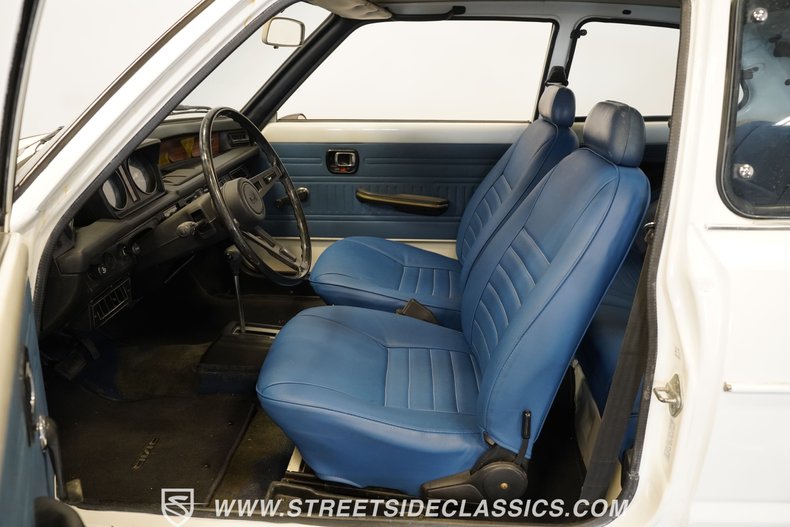 Honda-Civic-1978-White-Blue-2