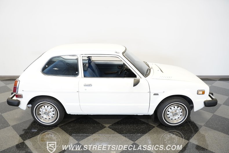 Honda-Civic-1978-White-Blue-32