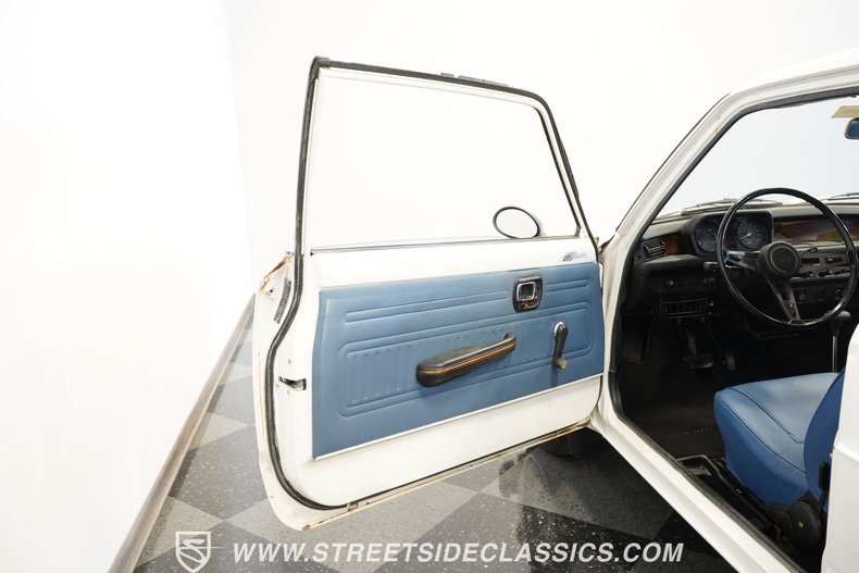 Honda-Civic-1978-White-Blue-41