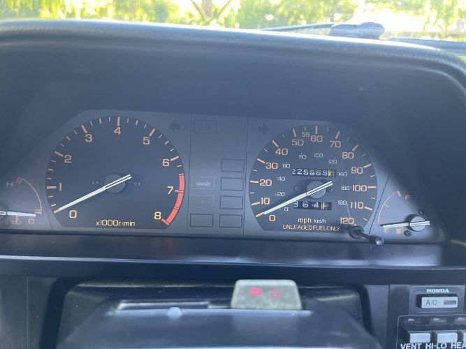 Honda-Crx-1986-White-10
