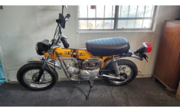 Honda-Motorcycle-1974-Yellow-Black-12