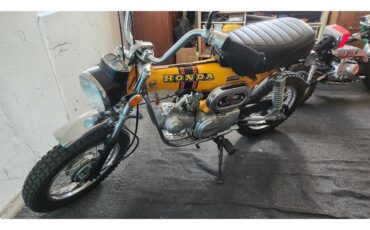 Honda-Motorcycle-1974-Yellow-Black