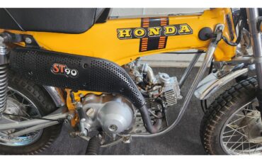 Honda-Motorcycle-1974-Yellow-Black-8