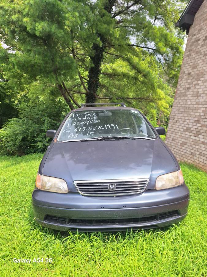 Honda-Odyssey-1995-grey-1