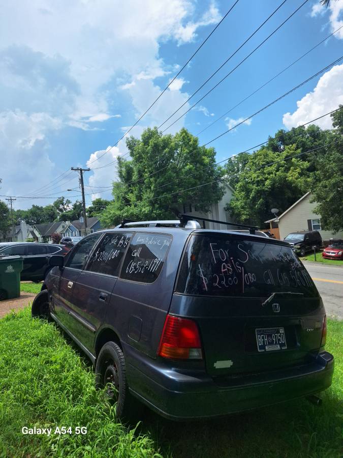 Honda-Odyssey-1995-grey-4