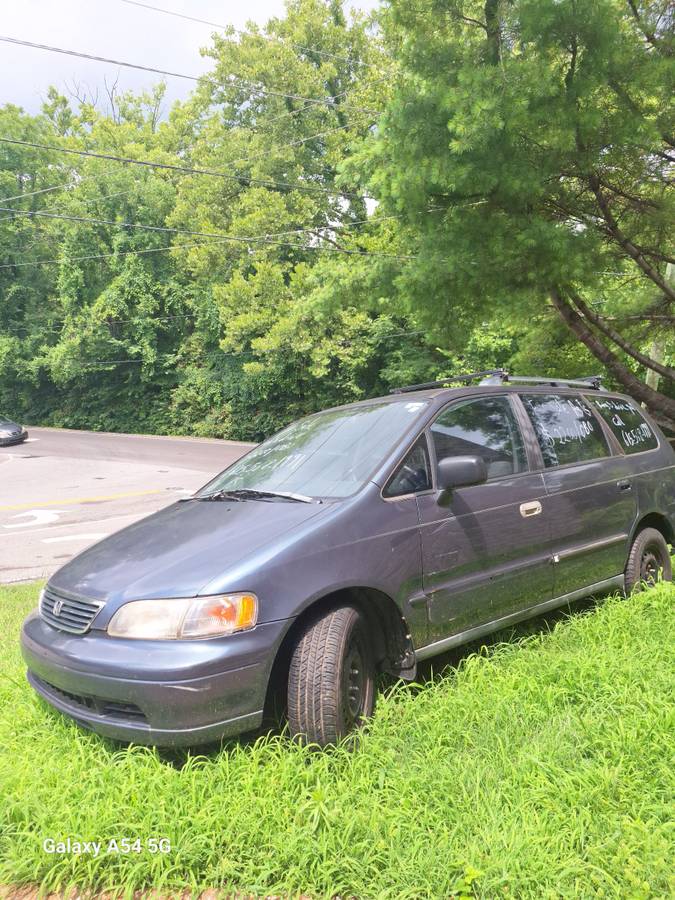 Honda-Odyssey-1995-grey