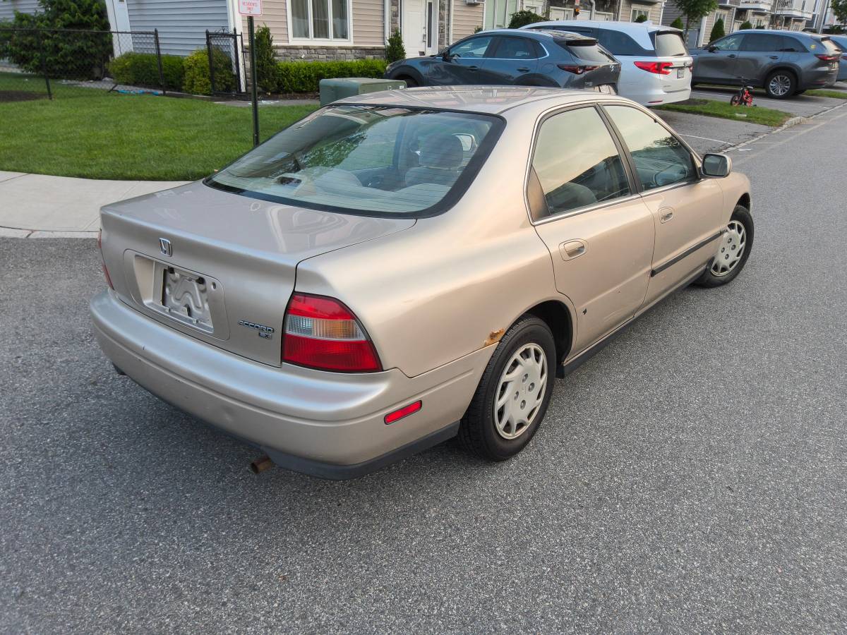 Honda-accord-ex-1994-orange-10