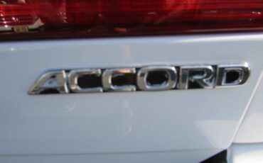Honda-accord-ex-wagon-1992-white-18