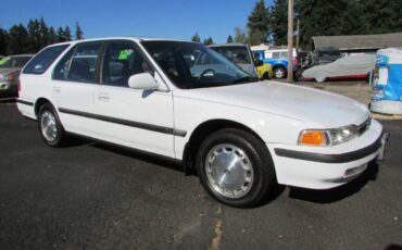 Honda-accord-ex-wagon-1992-white-2
