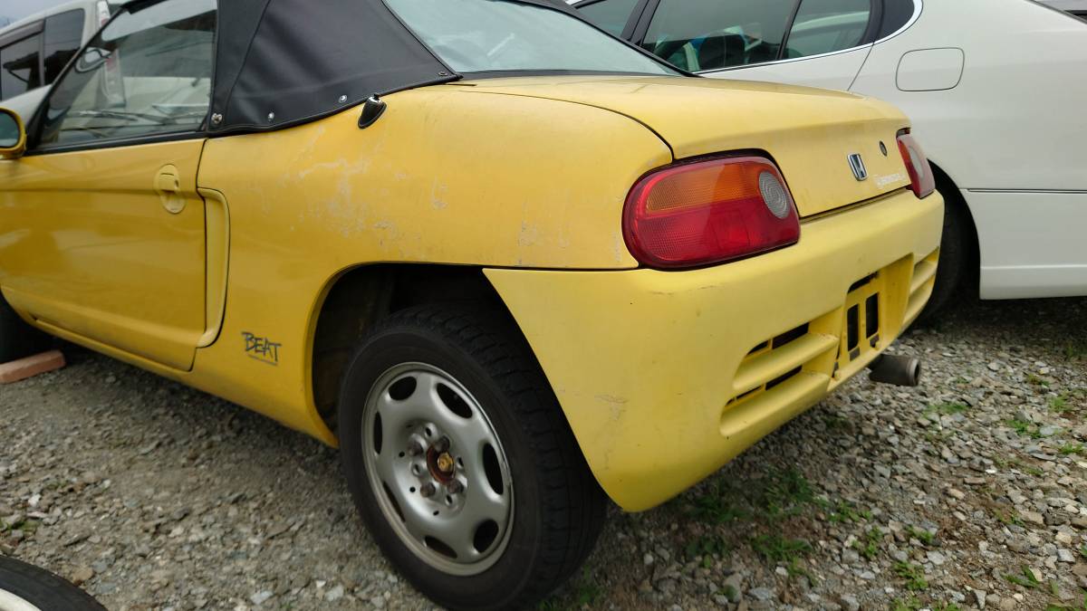 Honda-beat-1991-yellow-4
