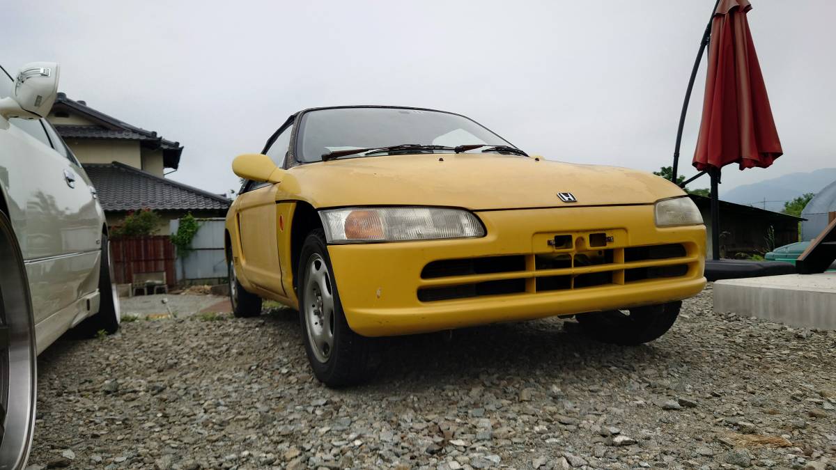Honda-beat-1991-yellow