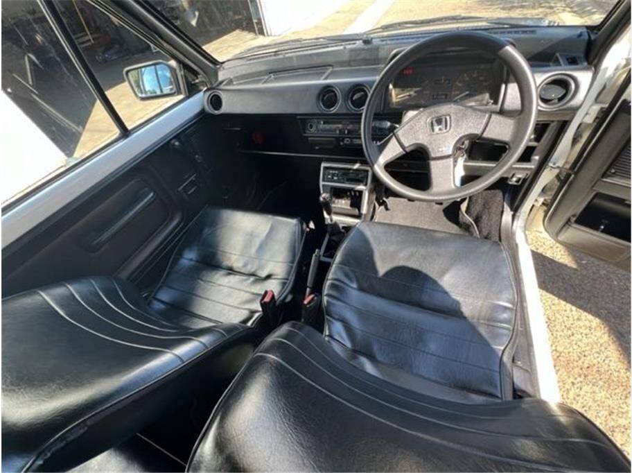Honda-city-1984-11