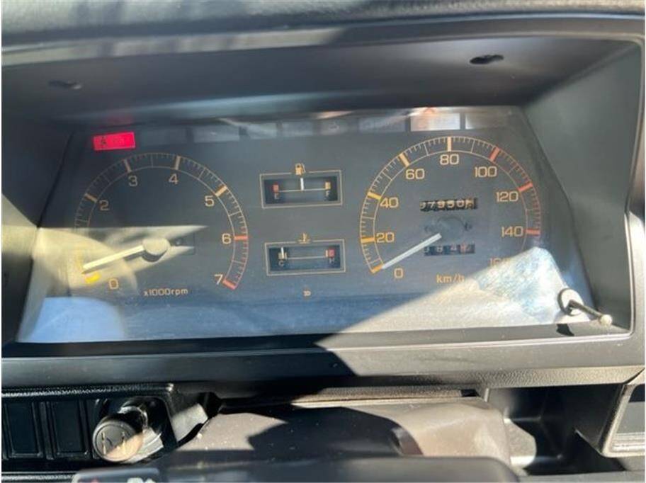 Honda-city-1984-15