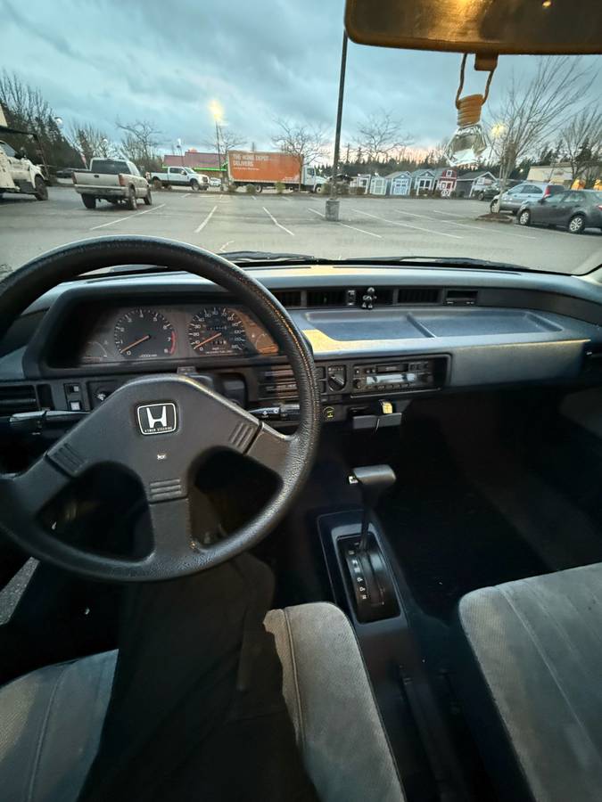 Honda-civic-sedan-1986-blue-13