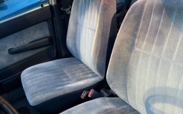 Honda-civic-sedan-1986-blue-9