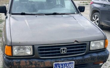 Honda-passport-1995-grey-1