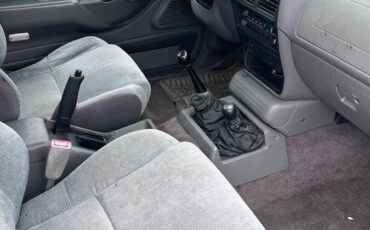 Honda-passport-1995-grey-3