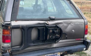 Honda-passport-1995-grey-6