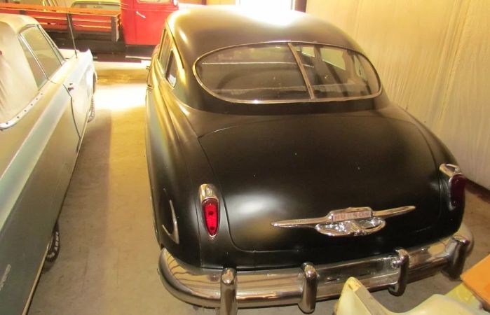 Hudson-Commodore-1950-Satin-Black-15