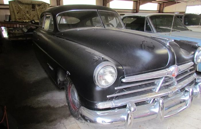 Hudson-Commodore-1950-Satin-Black-20