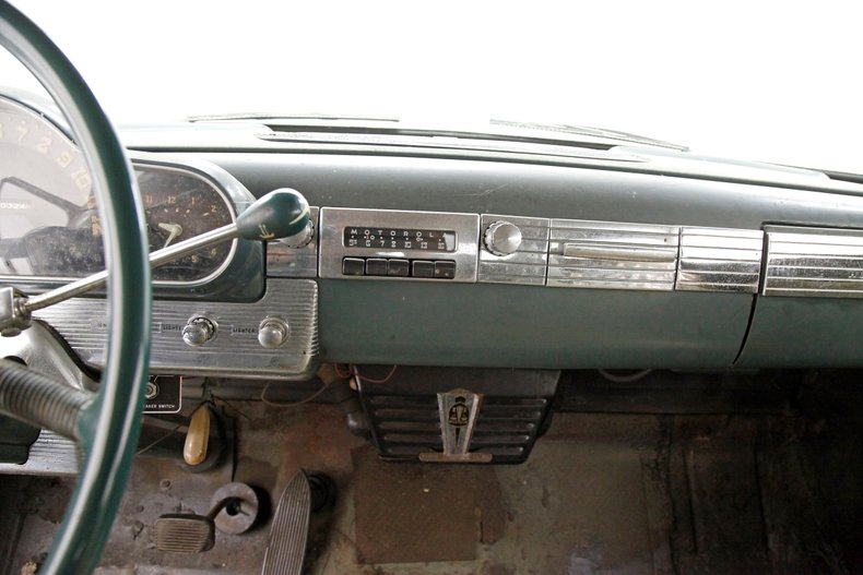 Hudson-Hornet-1954-Grey-primer-Dark-Green-47